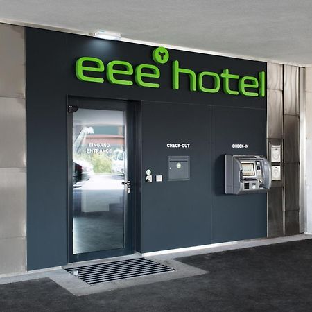 Eee Hotel Траун Экстерьер фото
